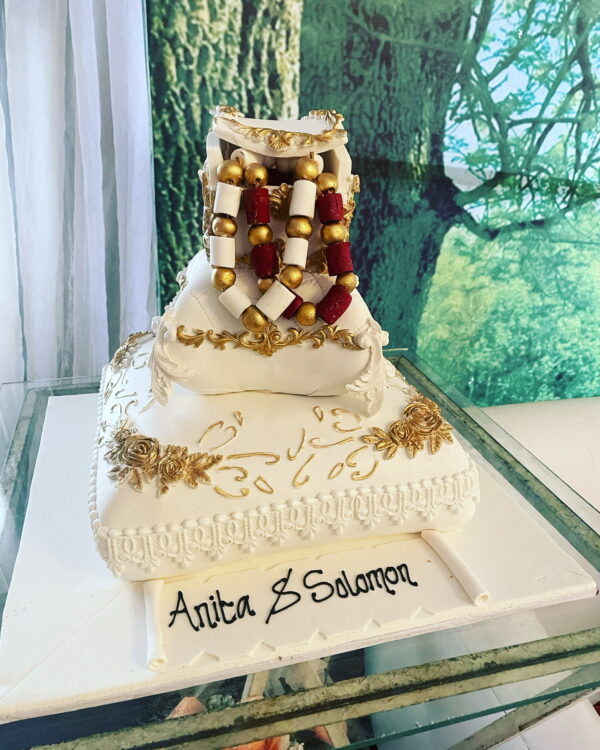Wedding Cakes - Image 3